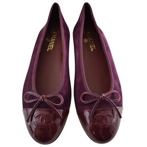 Chanel 26A Burgundy Red Purple Suede Patent CC Logo Ballet Ballerina Flat 39